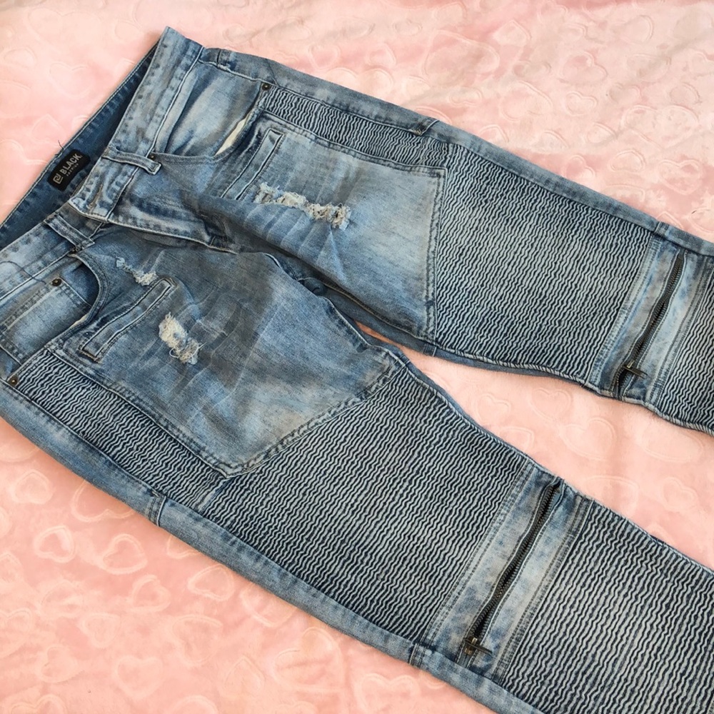 Black Premium Skinny Jeans